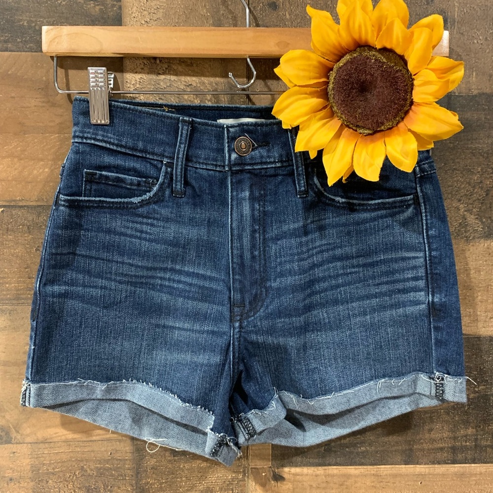 A&F Highrise Shortie✌️NWOT